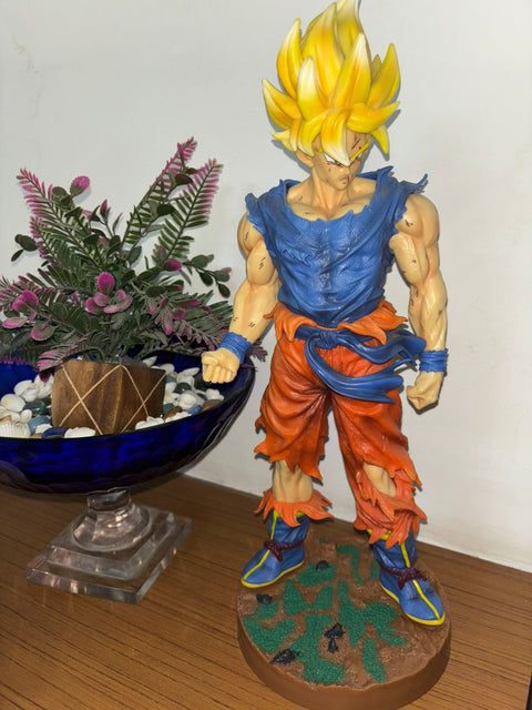 SON GOKU ACTION FIGURE - DRAGON BALL z